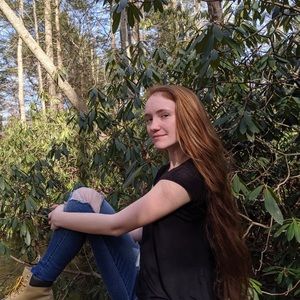 Meet your Posher, Lauren